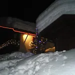 Le De La Pat Hauteluce